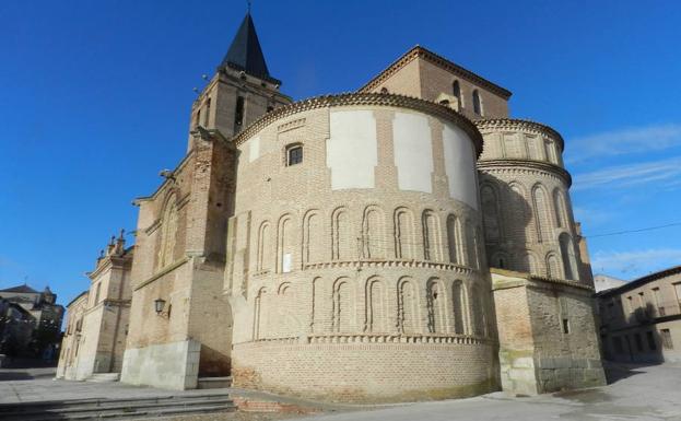 Iglesia de San Nicolás de Bari, en Madrigal de las Altas Torres.