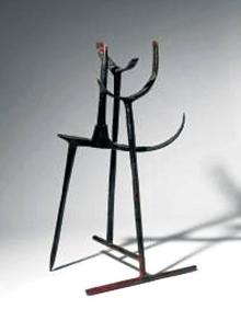 Imagen secundaria 2 - 1ª, 'Hierros de temblor', 2ª, 'Buscando la luz III' y 3ª, 'Deseoso' (1954), procedente de Fundación La Caixa. 