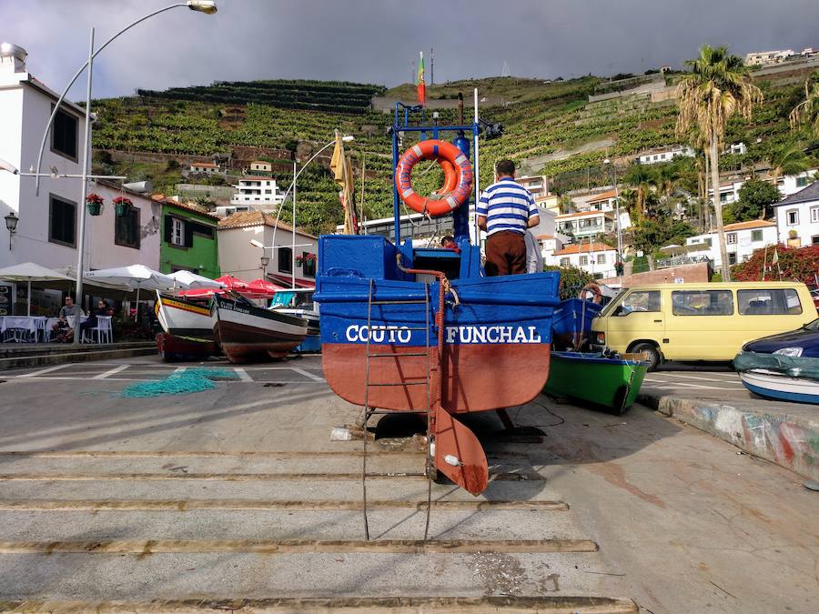Las 'xavelhas' son unas pequeñas barcas de colores muy características del lugar.