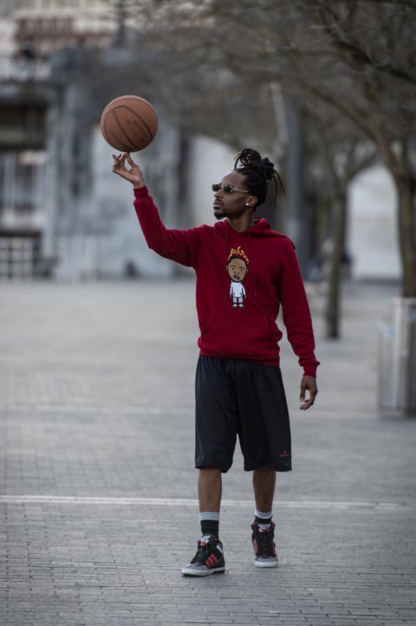 Joel Vieira (barbero, 29 años) asegura que el estilo sport es el que más le identifica.