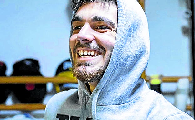 Jon Fernández volverá a pelear en casa casi un año después de demoler en Getxo a Juan Huertas. 