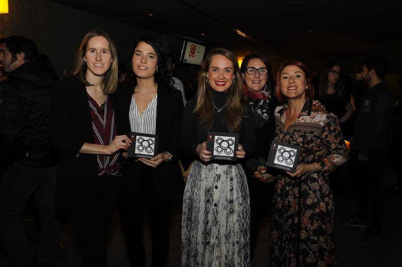 Susana Mato, Itxaso Salogre, Nerea Bárcena, Andrea Méndez e Izaskun Intxaurbe. 