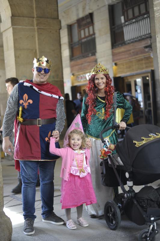 Las mejores imágenes de la jornada del sábado en la villa