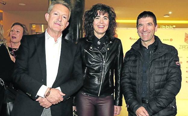 Carlos Pujana, Itziar Sanz y Boni Muriel. 