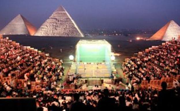 Imagen del campeonato que tuvo lugar frente a la pirámide de Giza en 2006.