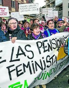 Imagen secundaria 2 - Diversos momentos de la histórica manifestación. 