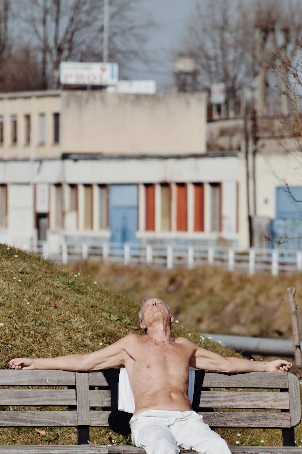 Finalista categoría 'Una ciudad para vivir'. 'TOMANDO EL SOL'. Autor: Nerea García Berriozabal