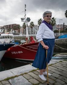 Imagen secundaria 2 - «Lo de la falda remangada es un cuento»