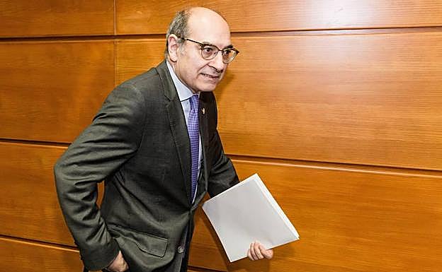 El exconsejero vasco de Salud, Jon Darpón.