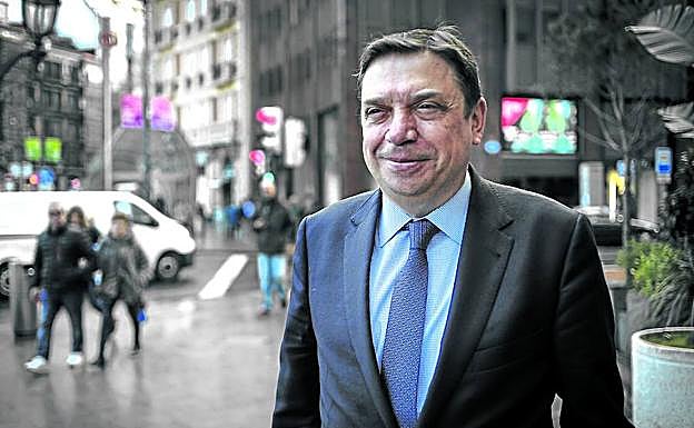 El ministro estuvo esta semana en Bilbao. Visitó el centro tecnológico Azti-Tecnalia y la cooperativa agrícola Garaia.