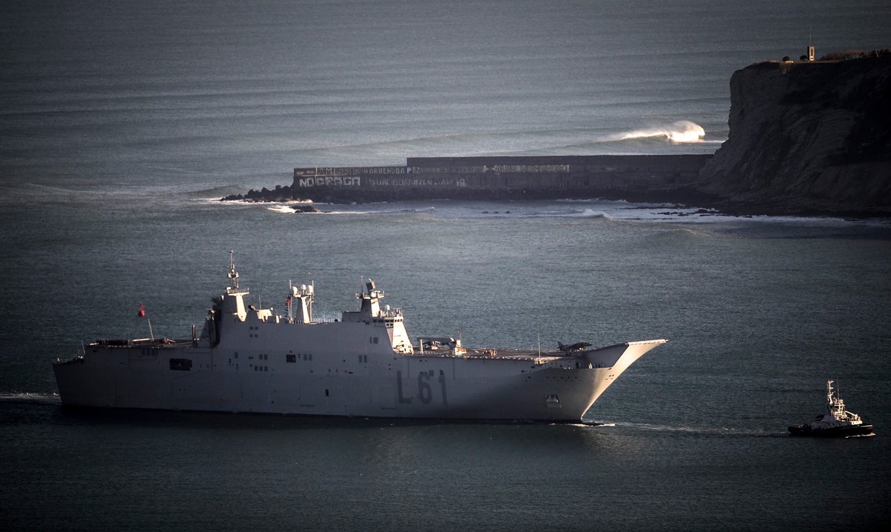 El buque insignia de la Armada española permanecerá atracado hasta el domingo para poder ser visitado