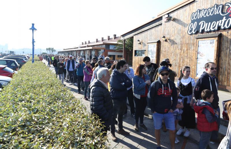 El barco mantendrá sus puertas abiertas para los curiosos hasta las 13:00 horas. 