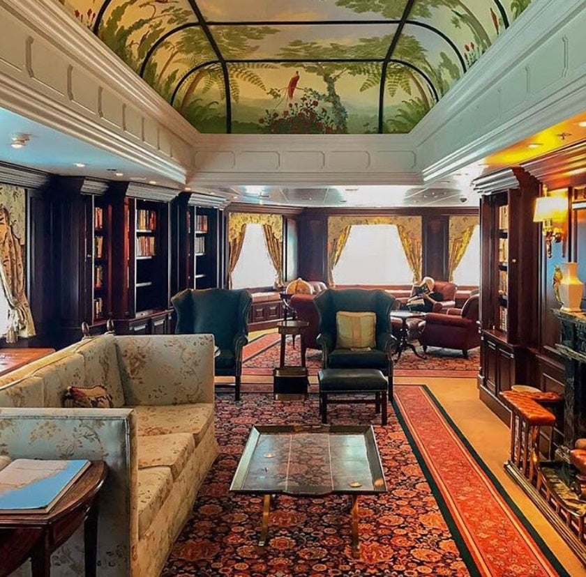 Fotos: Así es por dentro el crucero de lujo que dará la vuelta al mundo y parará en Getxo