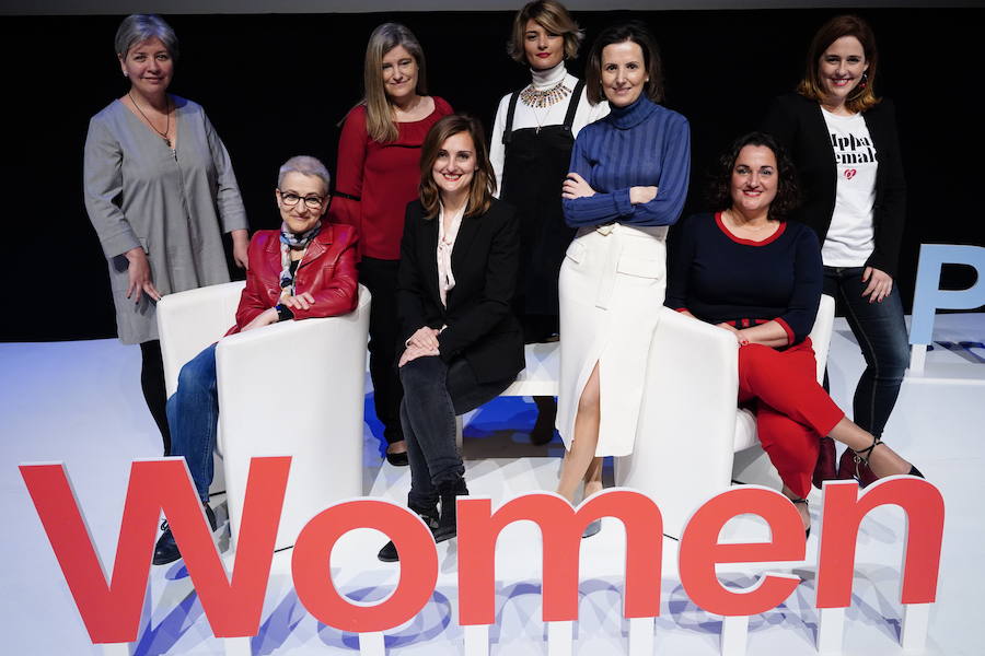 Natividad Gadea, Marta Macho, Susana Marcos, Ainhoa Alonso, Ángela Blanco, Cristina Ruiz, Montserrat Pardo y Ami Bondía, ponentes del Congreso.