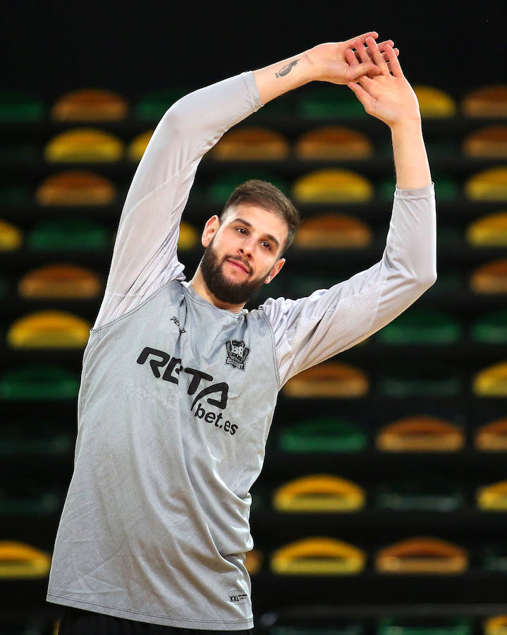 Iván Cruz durante el entrenamiento de este martes