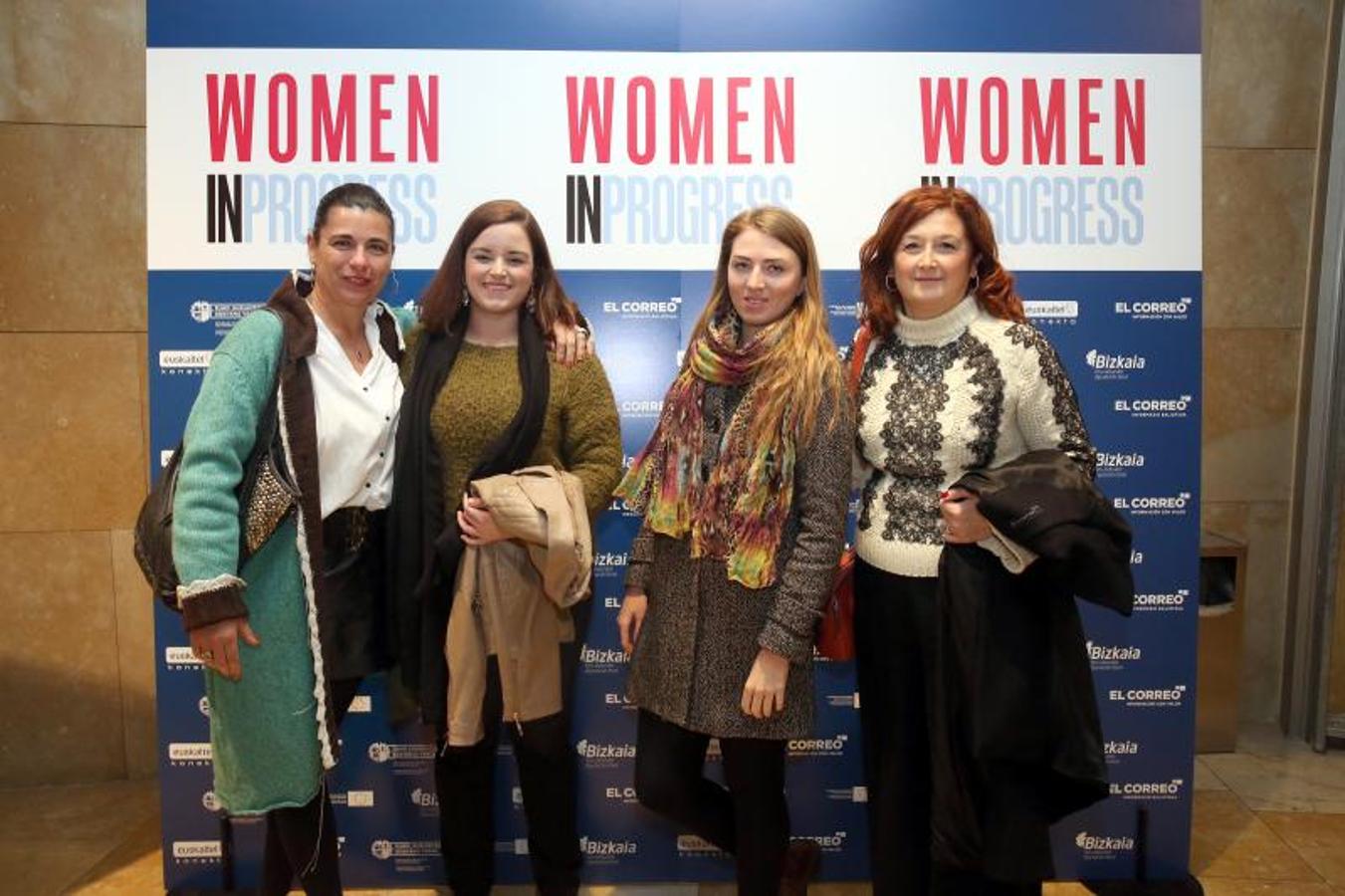 Nuria López, Esther Santiago, Liudmila Charviakova y María del Mar Inclán. 