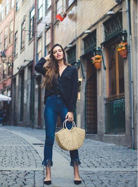 La presentadora suele recurrir a prendas cómodas y versátiles para conseguir looks naturales y frescos