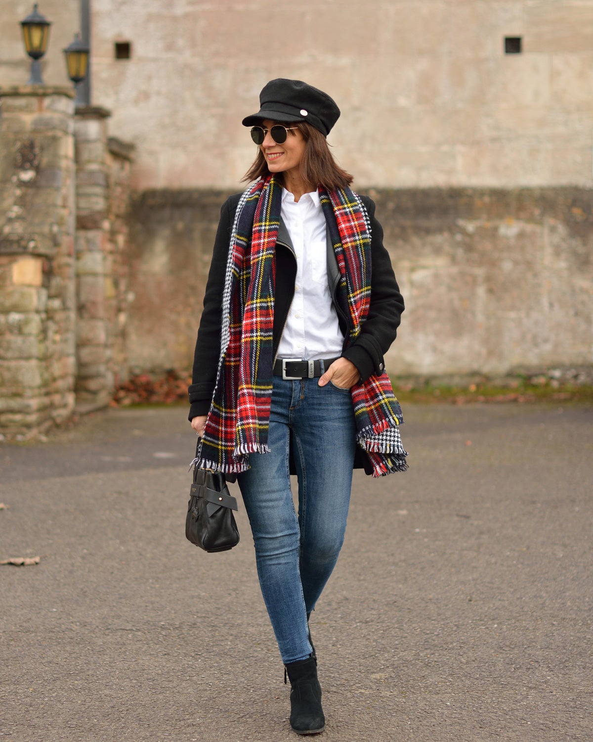 Esta getxotarra ha hecho de su cuenta de Instagram un espejo del estilo vizcaíno en el que se miran cada vez más mujeres de Reino Unido