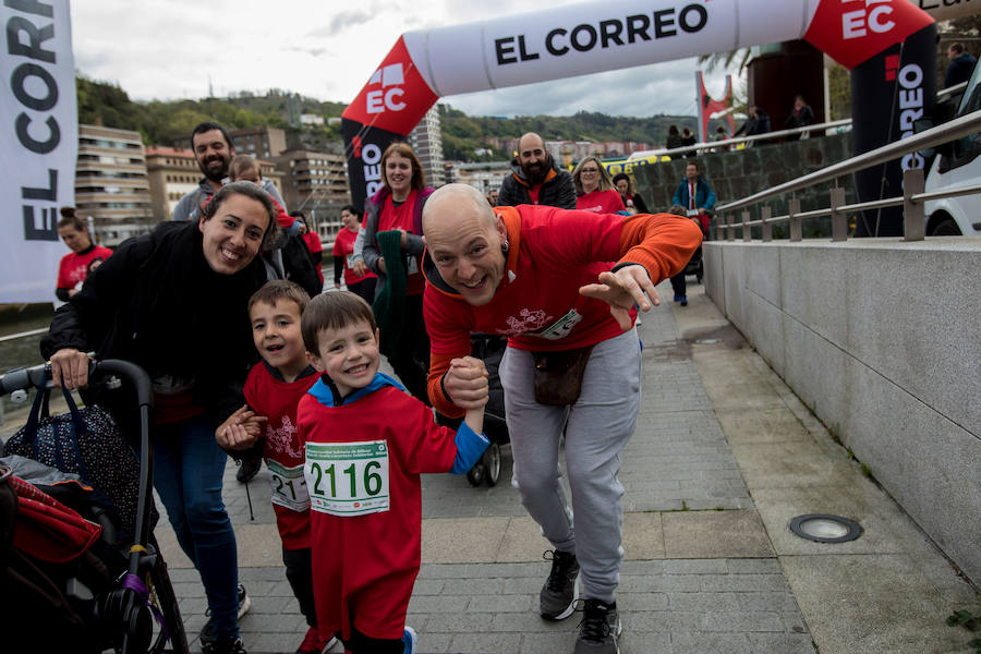 Fotos: Las imágenes de la Carrera Familiar Solidaria de ELCORREO