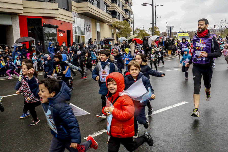 Fotos: La Korrika Txiki llega a Vitoria