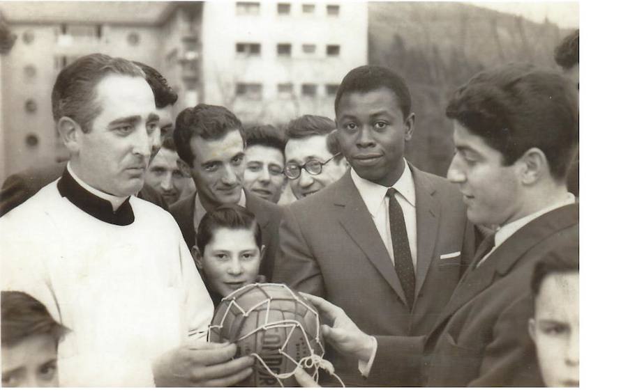 El Atlético de Madrid visitó Santa Marina en 1963