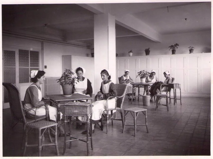 Enfermeras en el pabellon Luis Briñas, en los años 40