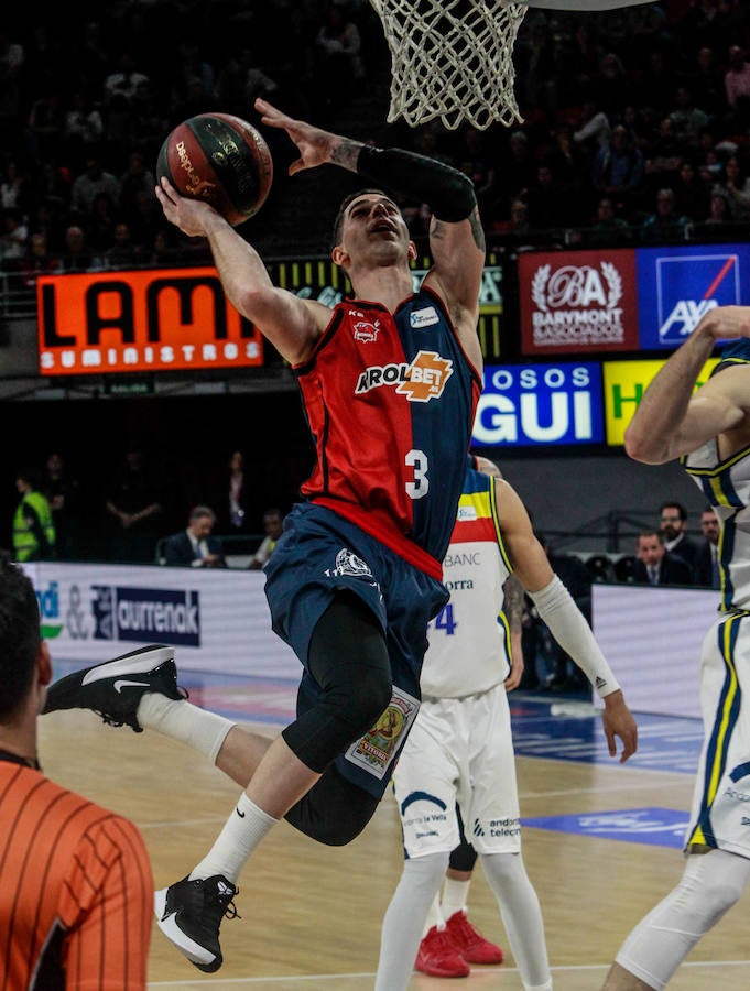 Fotos: Las mejores imágenes del Baskonia - Morabanc