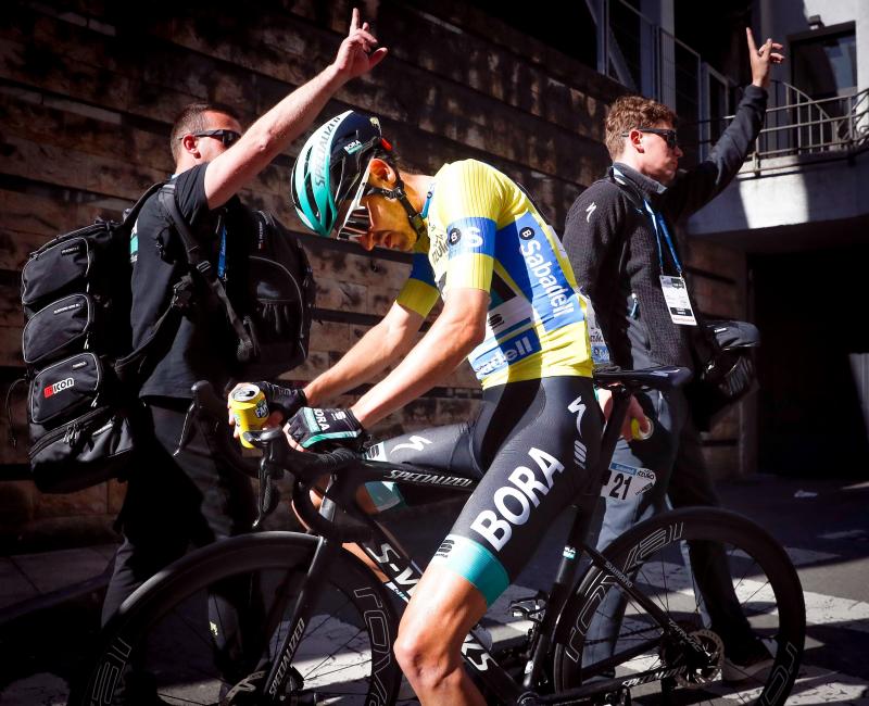 Las mejores imágenes de la última etapa de la Vuelta al País Vasco 