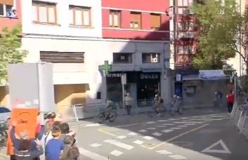 Momento en el que Buchman se va recto en vez de tomar el desvío a meta.