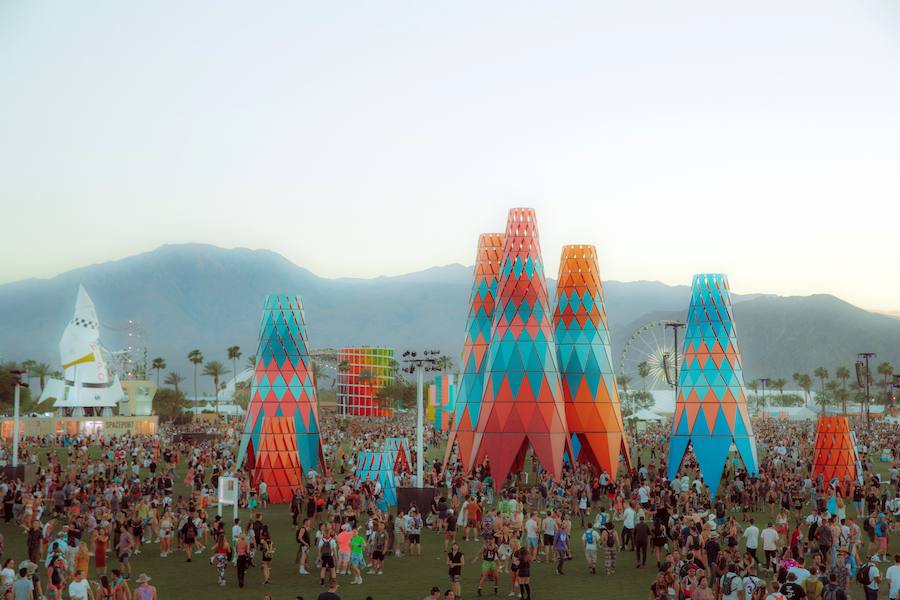 Si existiera un paraíso para los hípsters probablemente se parecería a Coachella, un festival perfecto para la era de los selfis y en el que la música solo es una excusa para disfrutar de gastronomía de lujo y otros placeres VIP no aptos para todos los bolsillos.