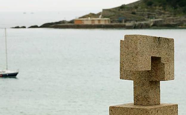 La pequeña pieza de Chillida se abre a La Concha.