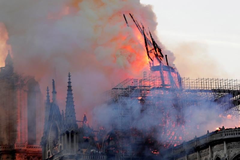 Fotos: Incendio en la catedral de Notre Dame de París