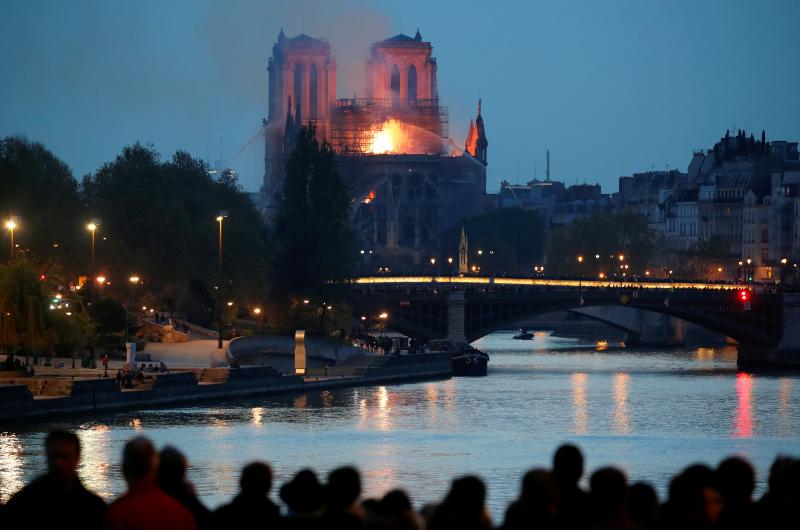 Fotos: Incendio en la catedral de Notre Dame de París