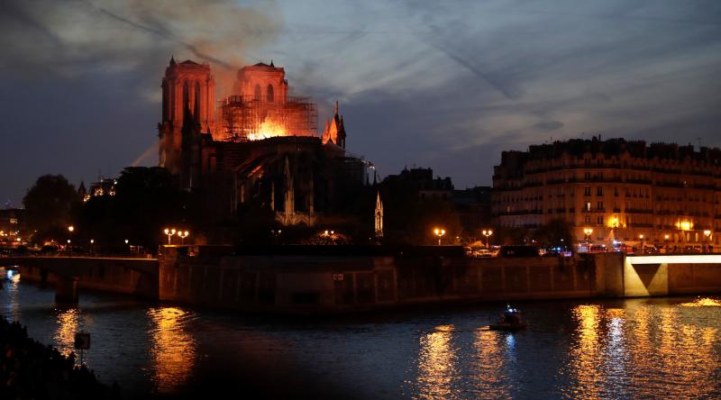 Fotos: Incendio en la catedral de Notre Dame de París