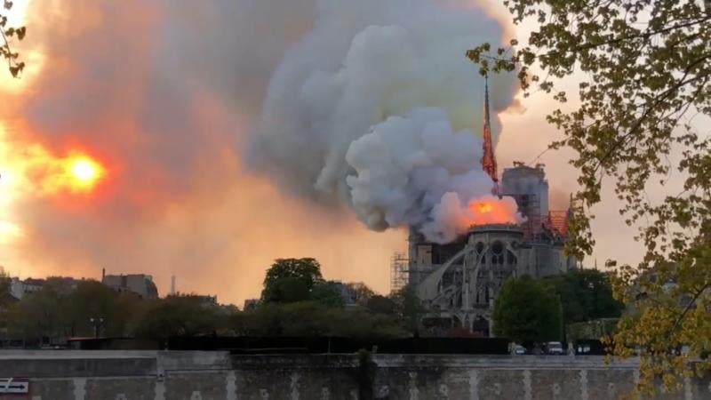 Fotos: Incendio en la catedral de Notre Dame de París