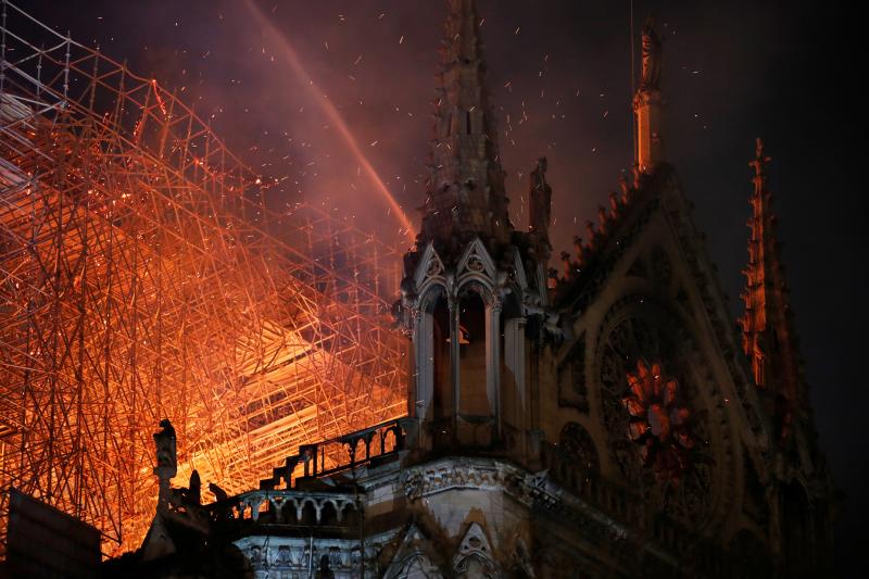 Fotos: Incendio en la catedral de Notre Dame de París