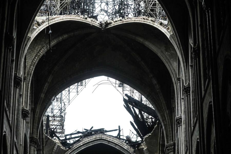 La catedral ha sido devorada por las llamas