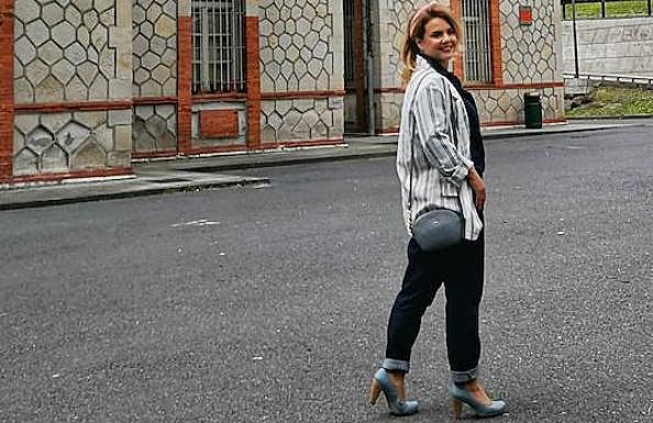 Imagen principal - Así puedes llevar el mono, la prenda que necesitas esta primavera