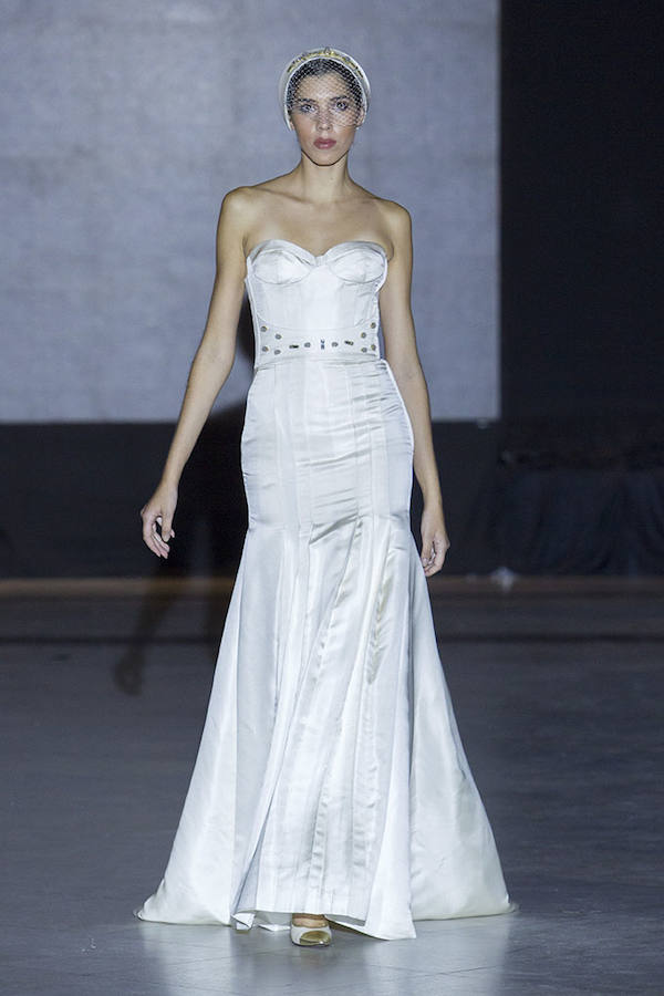Fotos: El diseñador vasco ha presentado su nueva colección nupcial