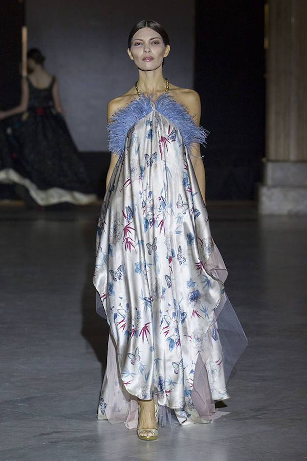 Fotos: El diseñador vasco ha presentado su nueva colección nupcial