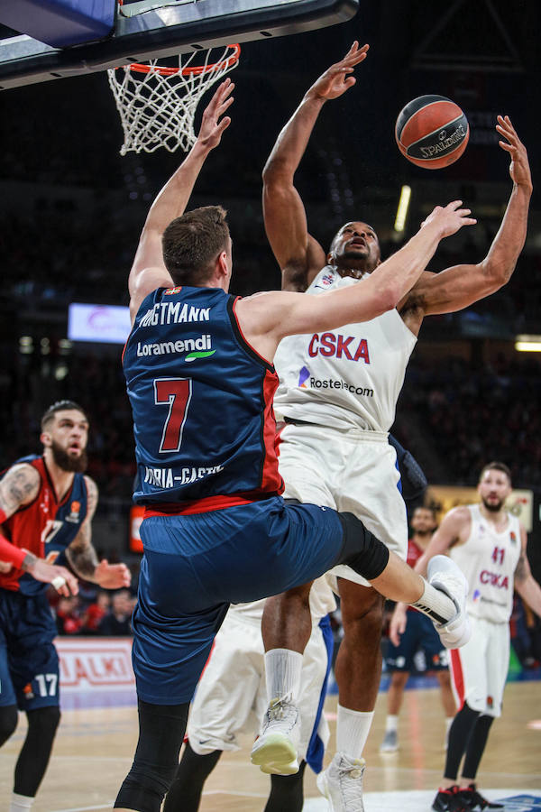 Fotos: Las mejores imágenes del Baskonia - CSKA de la Euroliga