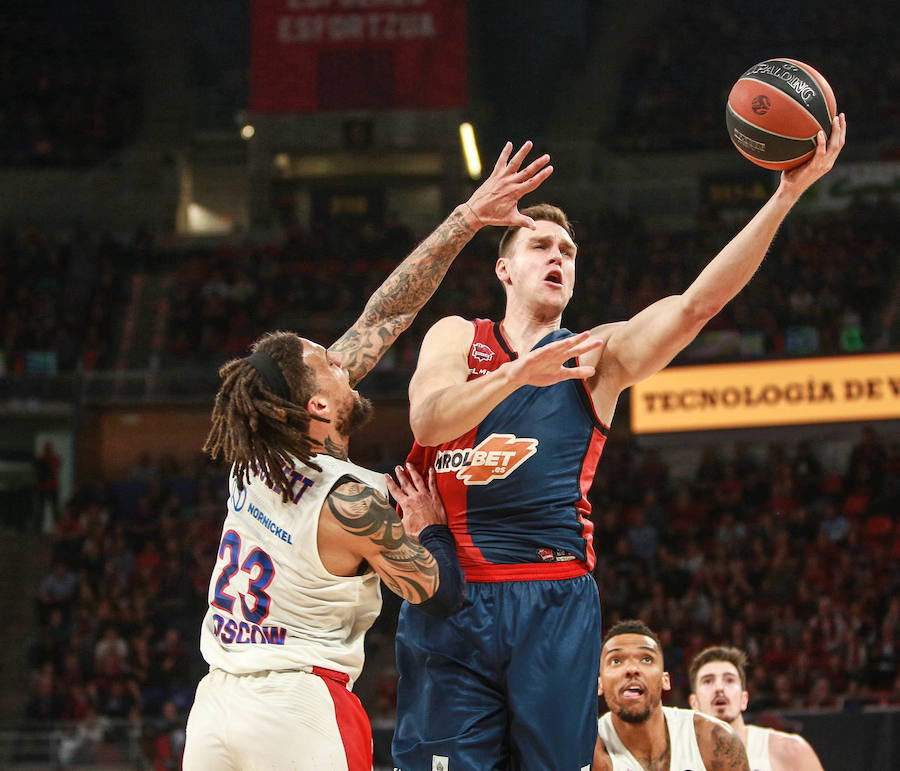Fotos: Las mejores imágenes del Baskonia - CSKA
