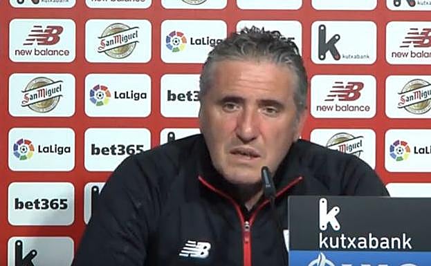 Agirre: «El mayor peligro del Málaga está en las jugadas a balón parado»