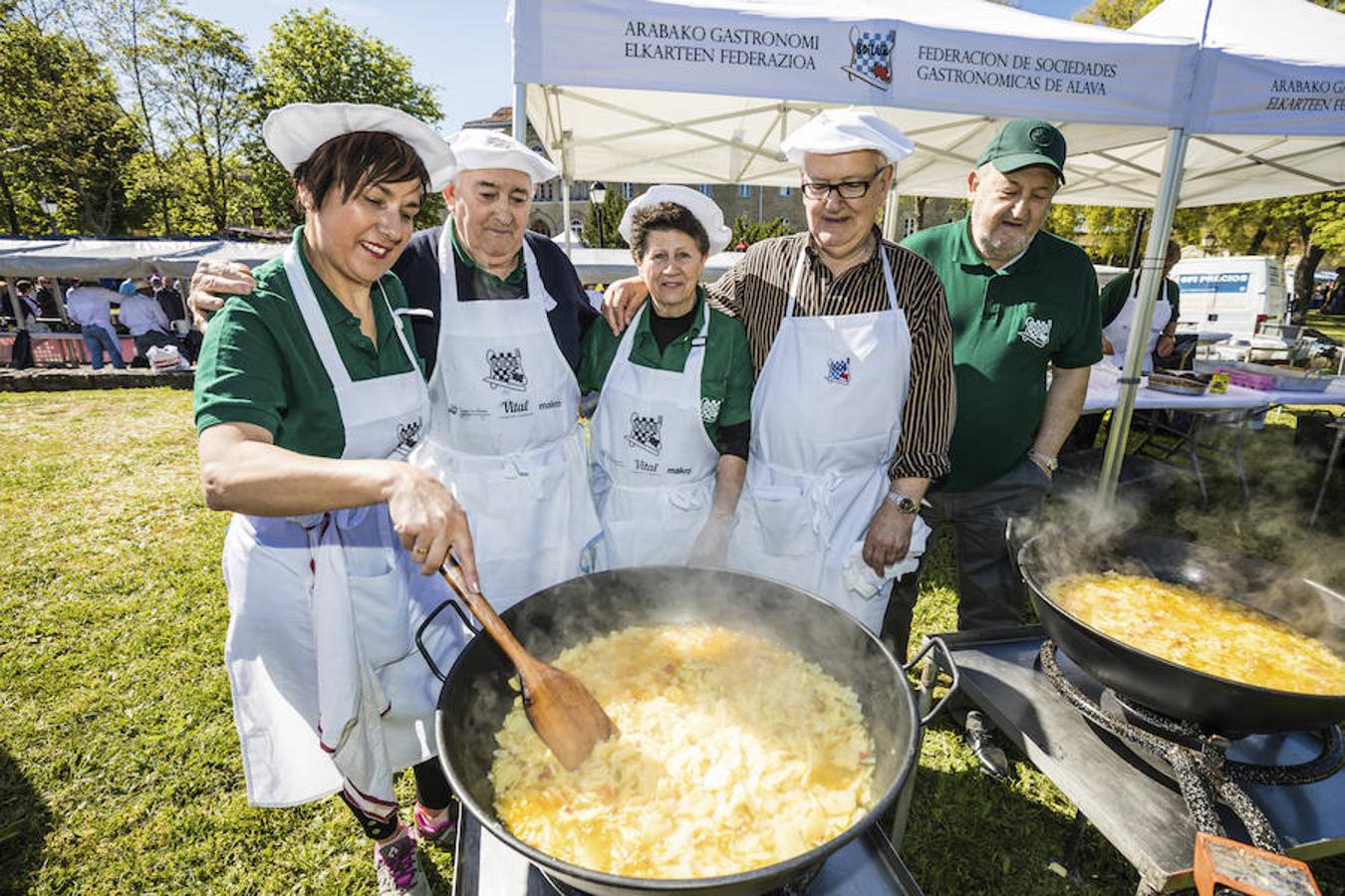 Fotos: Fiesta y tradición en la romería de Estíbaliz