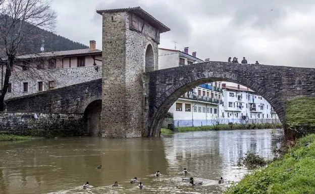 Balmaseda y su puente romano es uno de los reclamos turísticos de la comarca.