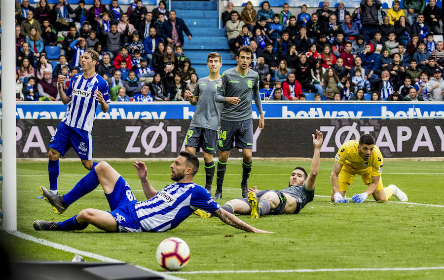 Fotos: Las mejores imágenes del Alavés - Real Sociedad