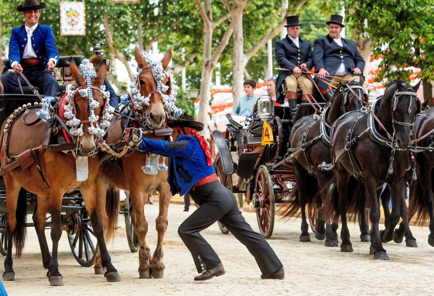 Coches de caballos en el Real de la Feria de Abril de Sevilla