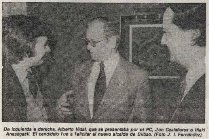 Alberto Vidal, concejal del PCE, con Castañares y Anasagasti.