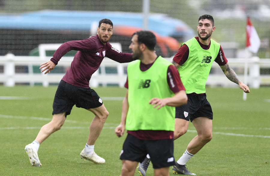 Susaeta ha centrado la atención de la sesión, después de la cual ha leído el comunicado de su despedida