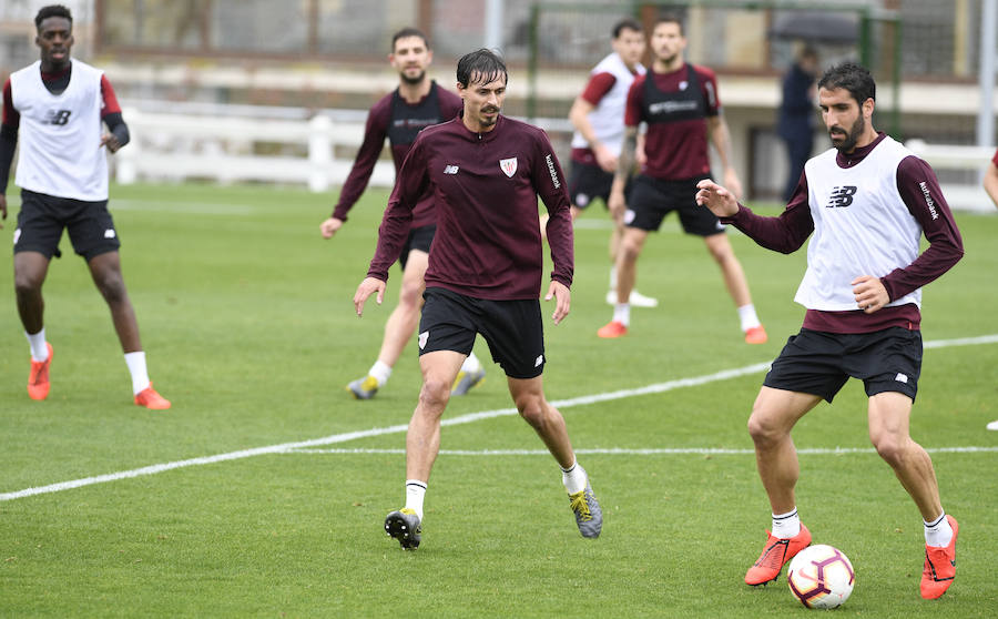 Susaeta ha centrado la atención de la sesión, después de la cual ha leído el comunicado de su despedida